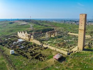 Şanlıurfa'da devam eden kazılarda 101 ayak ve sütun bulundu