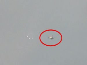 El-Kassam Tugayları işgalci siyonistlere ait bir helikopter düşürdüklerini duyurdu