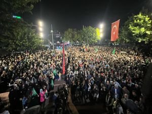 İşgal rejiminin saldırılarına tepki gösteren Batmanlılar intikam sloganları attı