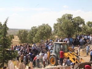 Bombalı saldırıda katledilen yaşlı çift toprağa verildi