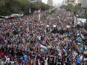 Pakistan’da siyonist rejimin katliamları protesto edildi