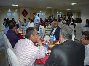 Kardeşlik Platformu Cizre'de iftar programı düzenledi