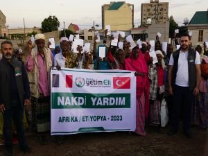 Fransa Yetim Eli'nden Etiyopya'da çok sayıda ihtiyaç sahibine nakdi yardım