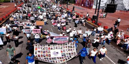 Meksika'da kartellerin şiddeti halk tarafından protesto edildi