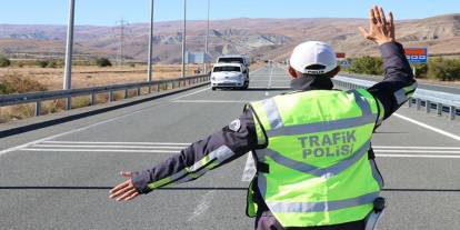 Trafik denetimlerinde rekor sayıda işlem