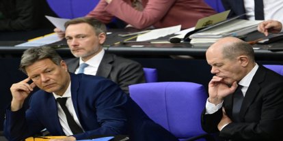 Almanya'da ilk sandık çıkış anketi: AFD güç kazandı, SPD tarihi düşüş yaşadı