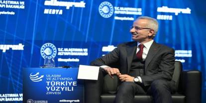 Bakan Uraloğlu: 5G'de 2026’da ülke genelinde sinyal almayı hedefliyoruz