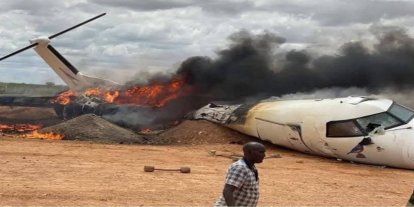 Somali'de kargo uçağı düştü: 5 ölü