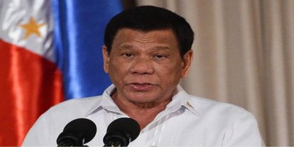 Filipinler'in eski Devlet Başkanının Çin'e sığındığı iddiası
