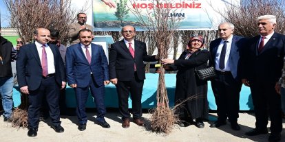 Malatya'da 44 bin meyve fidanı çiftçilere teslim edildi