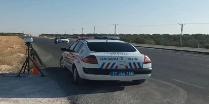Aynı anda 4 araca radar cezası kesebilen cihaz