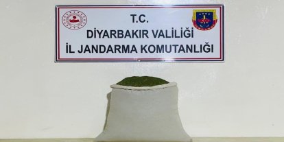 Diyarbakır'da 77 kilogram toz esrar ele geçirildi