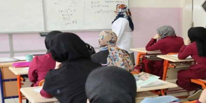 Öğretmenlerin il içi isteğe bağlı yer değiştirmelerine ilişkin duyuru yayımlandı