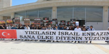Fırat Üniversitesi öğrencilerinden Vicdan Gemisi'ne yapılan saldırıya tepki