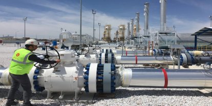 Bakan Bayraktar: Suriye'ye günlük 6 milyon metreküp doğal gaz gönderilecek