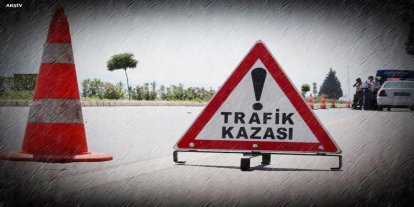 Sinop'ta üniversite öğrencilerini taşıyan otobüs devrildi: 2’si ağır 18 yaralı
