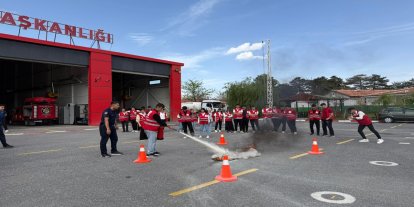Malatya Büyükşehir Belediyesi'nden gönüllülere afet ve yangın eğitimi