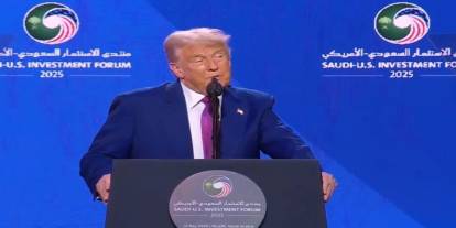 Trump, ABD’nin Suriye’ye yönelik tüm yaptırımları kaldıracağını söyledi
