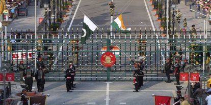 Pakistan ve Hindistan askerlerini geri çekme konusunda anlaştı
