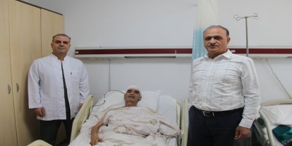Diyarbakır'da bir ilk: Konuşarak beyin ameliyatı oldu