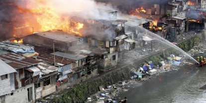 Manila'da gecekondu mahallesinde yangın: 2 ölü, 2 yaralı
