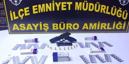 Antalya'da uyuşturucu madde ve ruhsatsız silah ele geçirildi
