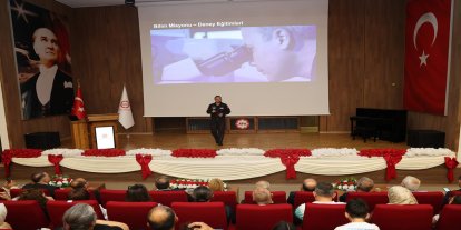 Türkiye'nin ilk Astronotu Alper Gezeravcı ATÜ'de öğrencilerle buluştu