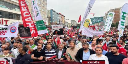 Sultanbeyli'de "Gazze ölüyor, ayağa kalk" yürüyüşü