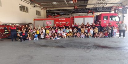 Minik öğrencilerden itfaiye ziyareti: Yangın ve afet bilinci kazandılar