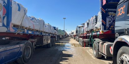 Siyonist rejim sağlık yardımı yüklü 3 bin tır'ın girişini engelliyor