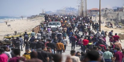 Gazze'nin kuzeyinden 250 bin kişi yerinden edildi