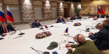 Rusya heyeti müzakereler için İstanbul'a geldi