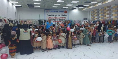 Yetimler Vakfı Yemen'de yüzlerce yetimi giydirdi, mağdur ailelere yardım ulaştırdı