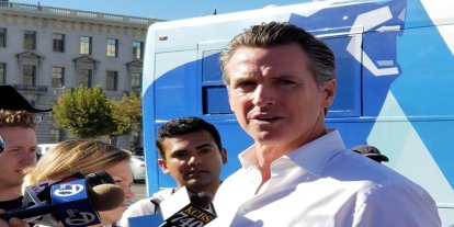 Kaliforniya Valisi Los Angeles'taki askerlere karşı acil durum davası açtı