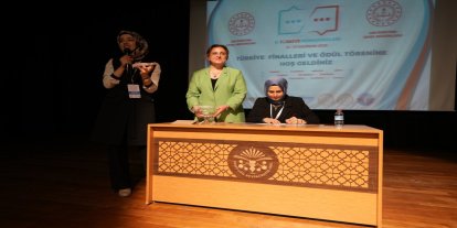 11 dilde gerçekleştirilen "8. Türkiye Münazaraları" İstanbul'da başladı
