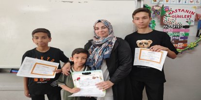 Karnelerini alan Gazzeli kardeşler sevinç ve hüznü birlikte yaşadı
