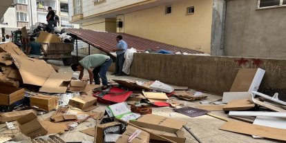 Siirt’te apartman boşluğundan 2 traktör dolusu çöp çıkarıldı