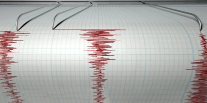 Adana'da 4,5 büyüklüğünde deprem