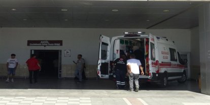 Kamyon ile motosiklet çarpıştı: 1 yaralı