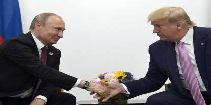 Putin ile Trump Ukrayna'yı görüştü
