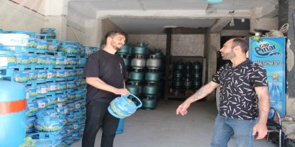 Tüp fiyatları el yakıyor: Vatandaş bahçede ateşle yemek yapma noktasına geldi