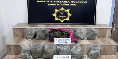Şanlıurfa’da uyuşturucu operasyonu: 7 kilo skunk ele geçirildi