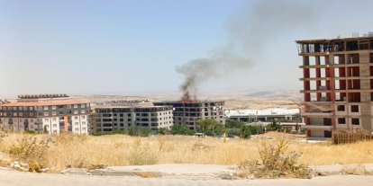Adıyaman'da inşaat halindeki binada yangın çıktı