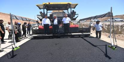Vali Canalp ve Milletvekili Nasıroğlu, OSB Yolunda Yürütülen Çalışmaları Yerinde İnceledi