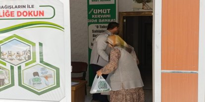 Umut Kervanı Mersin Derneği'nden ihtiyaç sahiplerine gıda ve et desteği