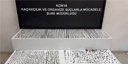 Konya'da tarihi eser operasyonu: Yüzlerce sikke ele geçirildi