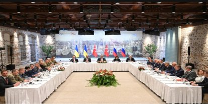 Rus ve Ukrayna heyetleri bu akşam İstanbul'da bir araya gelecek