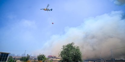 Alanya, Gazipaşa ve Akhisar'da orman yangınları sürüyor