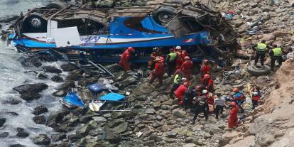 Peru'da otobüs kazası: 18 ölü, 48 yaralı
