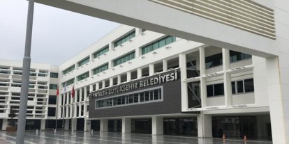 Antalya Büyükşehir Belediyesi'ne yeni rüşvet operasyonu: 3 gözaltı